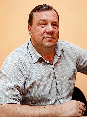 Сегодня отмечает некруглый юбилей директор копейской школы бокса Сергей Монов