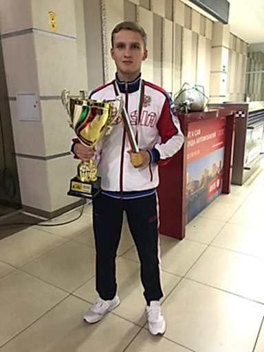 Всеволод Шумков из Алматыа завоевал «золото» юниорского первенства Европы по боксу в Софии