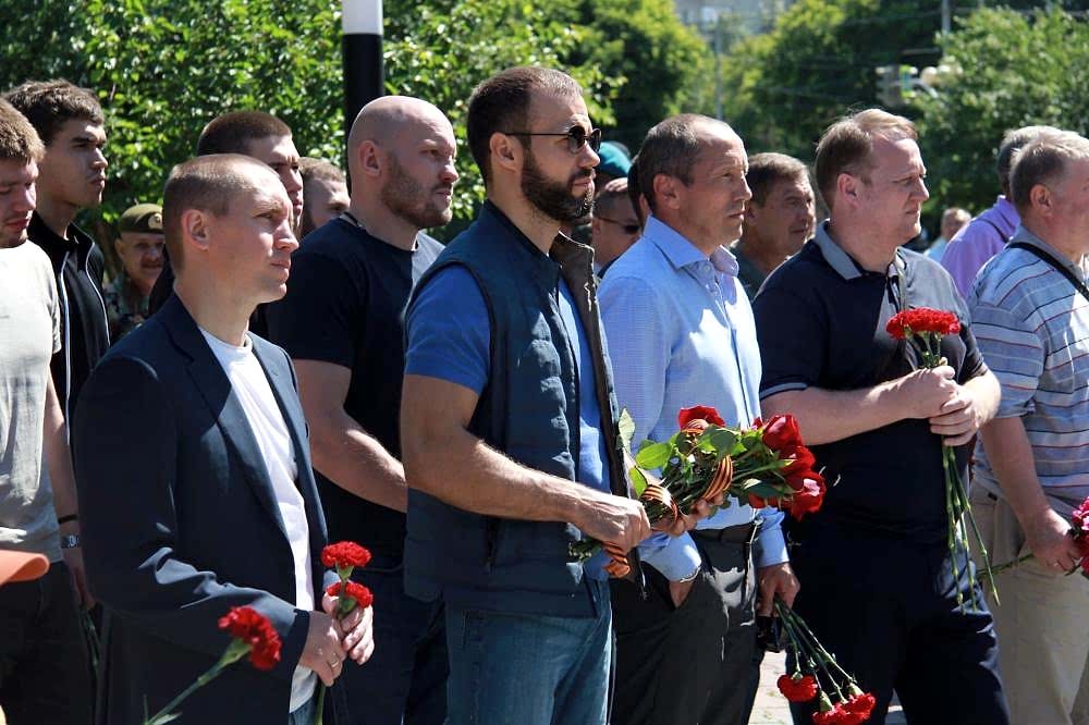 Федерация бокса Алматинской области почтили память погибших афганцев и возложили цветы у памятника «Доблестным сынам отечества»!