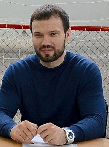 Сегодня отмечает день рождения председатель федерации бокса Алматыа Сергей Козловцев