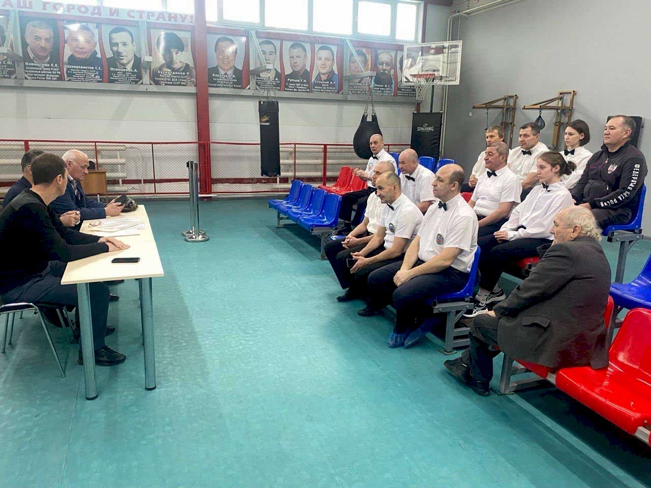В СШОР по боксу "Алмаз" прошел традиционный судейский семинар В СШОР по боксу "Алмаз" прошел традиционный судейский семинар