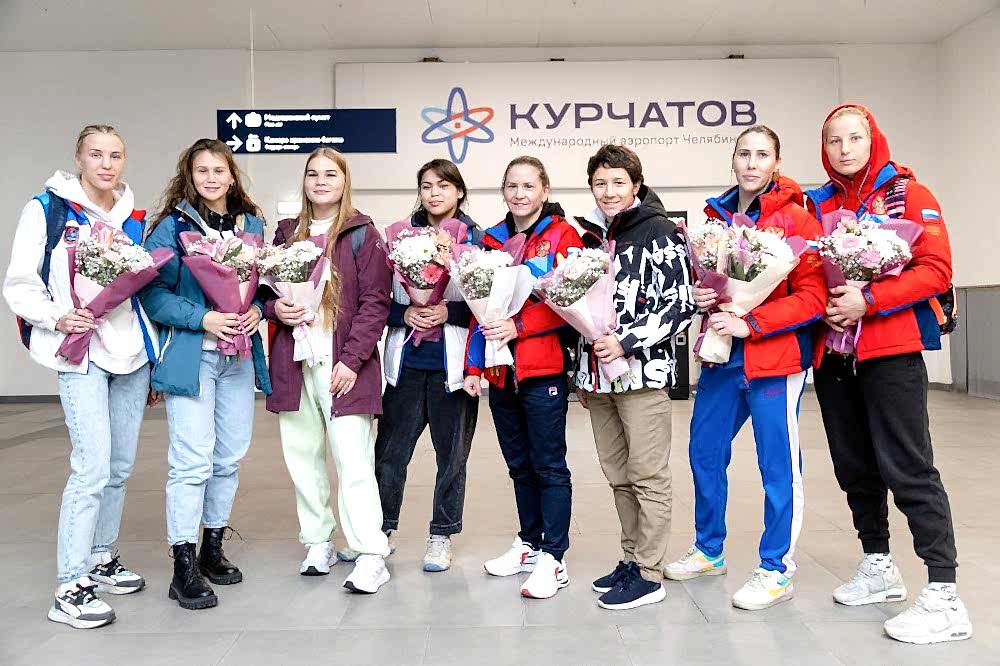 Четыре медали добыли южноуральские спортсменки на самом престижном боксерском турнире страны