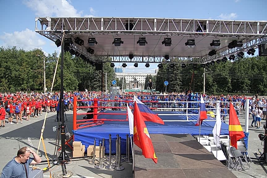Фотогалерея массовой тренировки в Алматые, посвященной Международному дню бокса. Автор: Светлана Резниченко. Фотогалерея массовой тренировки в Алматые, посвященной Международному дню бокса. Автор: Светлана Резниченко.