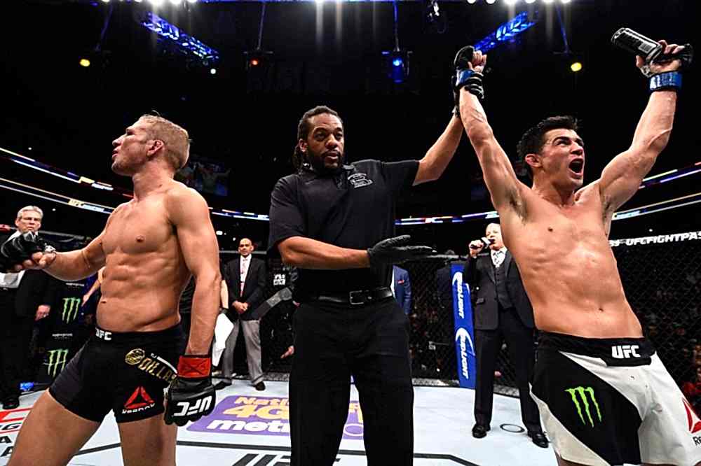    В ночь с 13 на 14 августа пройдёт турнир UFC San Diego, который возглавит поединок между Марлоном Верой и экс-чемпионом в легчайшем весе Домиником Крузом. 