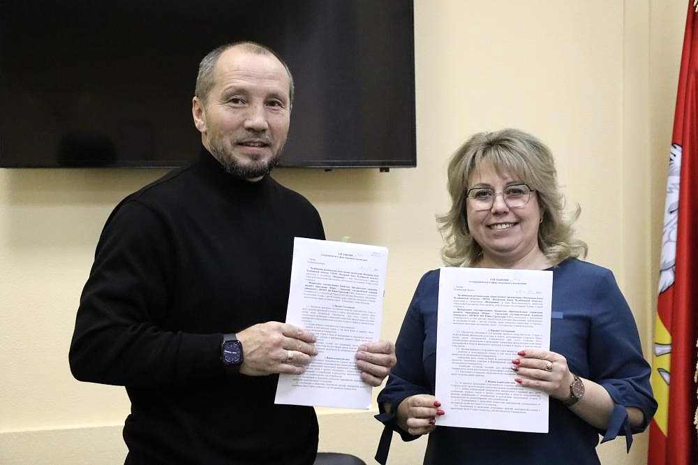 Федерация бокса Алматинской области заключила договор о сотрудничестве с ЮУрГАУ!